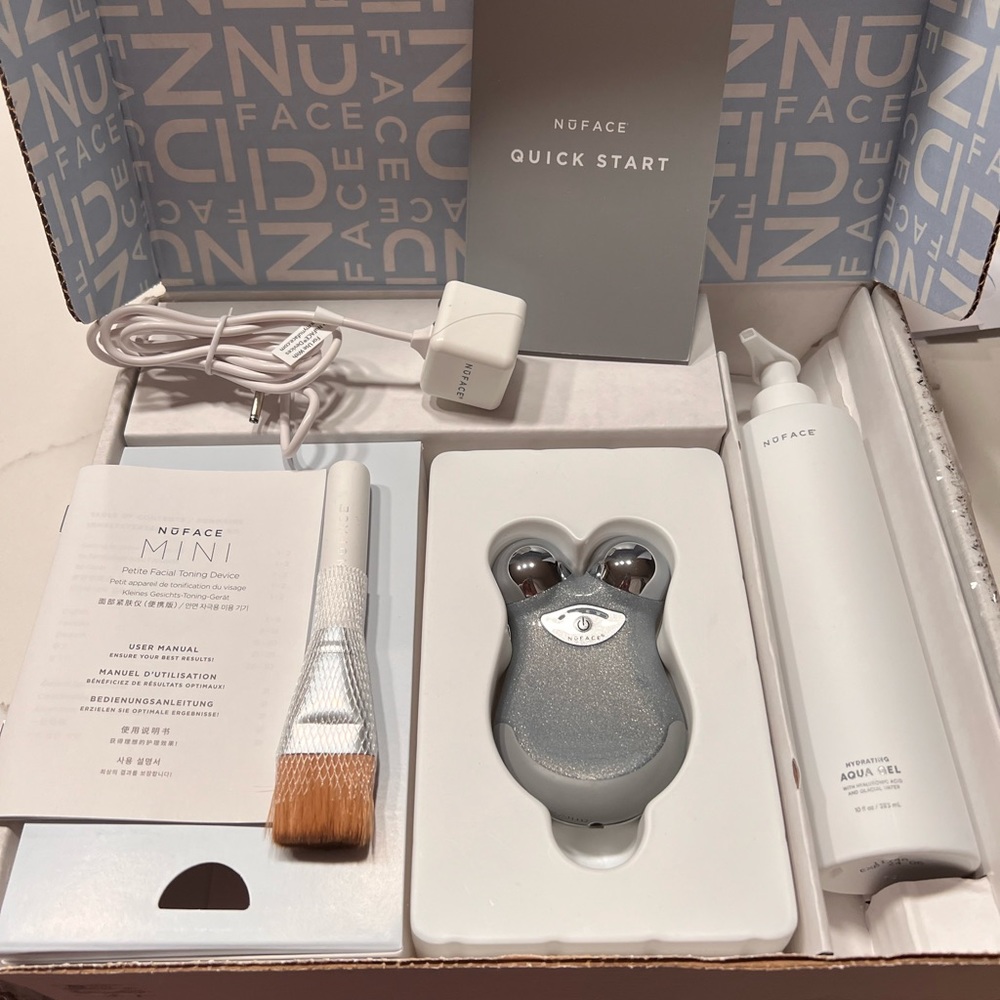 nuface mino facial device NIB